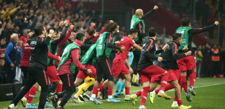 Türkiye EURO 2020’de!