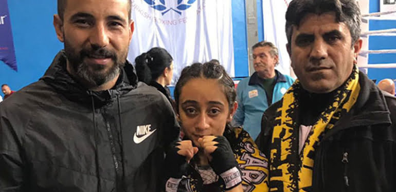 Çatlak burunla Türkiye ikincisi oldu