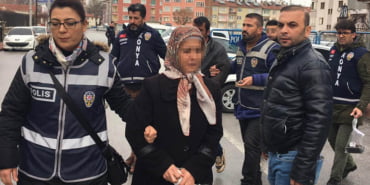 15-yillik-sir-cinayet-esi-kahvesine-uyku-ilaci-katmis-akrabalari-bogarak-oldurmus_5196_dhaphoto6
