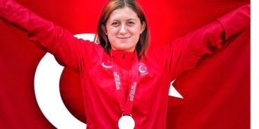 Özel sporcudan dünya ikinciliği
