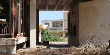 Gazeteciler kapalı Maraş'ı ziyaret etti