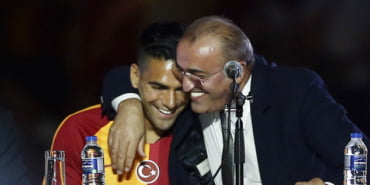 Galatasaray Kulübü, yeni transferleri için Türk Telekom Stad