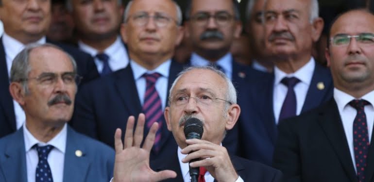 ‘Katar Şeyhi uçak verdi, o da karşılığında Tank Palet Fabrikası’nı’