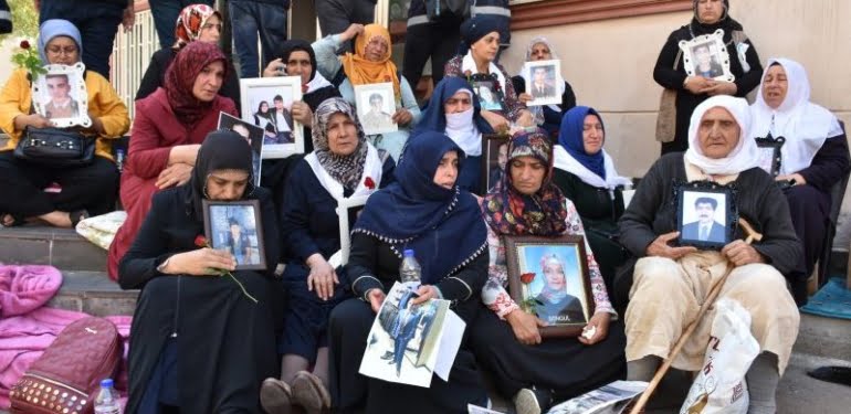 Hüseyin Haydar’ın şiiri Diyarbakır analarına