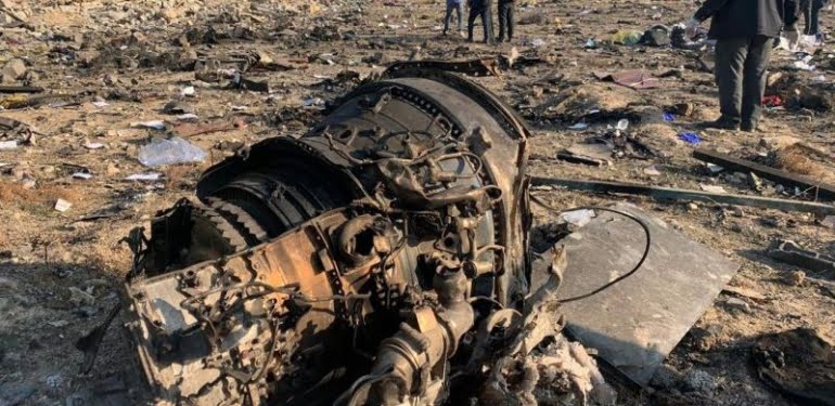 İran’da yolcu uçağı düştü: Kurtulan yok!