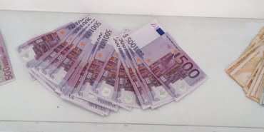 4-milyon-795-bin-euroluk-soygun-yapan-guvenlikci-kuru-ekmek-yemis_8939_dhaphoto4