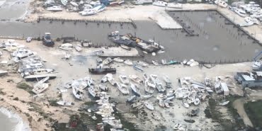 Kasırganın vurduğu Bahamalar havadan görüntülendi (DHA)