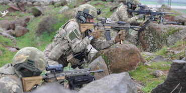 ES5ZVG2WoAAfKtw-1