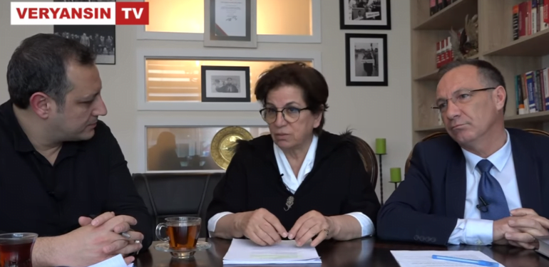 KADİR MISIROĞLU’NUN TABUTUNA TÜRK BAYRAĞI ÖRTÜLMESİ – ŞULE NAZLIOĞLU EROL – TÜRKER TOK – PANKUŞ – 52