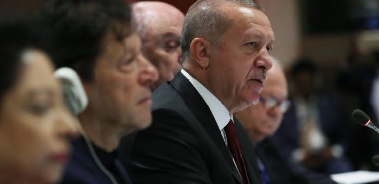 ‘Eğer ABD’ye böyle gitseydik Trump Erdoğan’la görüşürdü’
