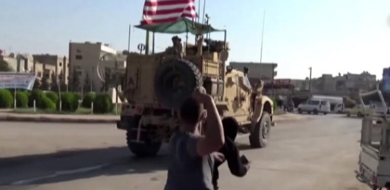 O taşlar ‘sol’da yeni tartışma yarattı… ‘Yankee go home’ günleri nerede?