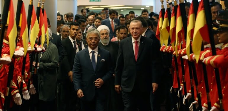 Cumhurbaşkanı Erdoğan Malezya'da