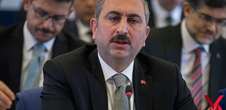 adalet-bakani-gul