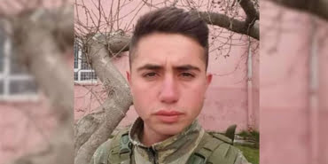 ahmet-topcu