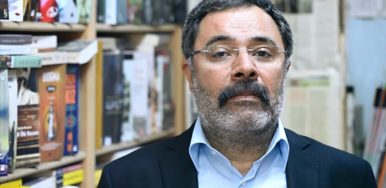 Ahmet Hakan suçladı: Bu yazar Nazım Hikmet’i sömürüyor!