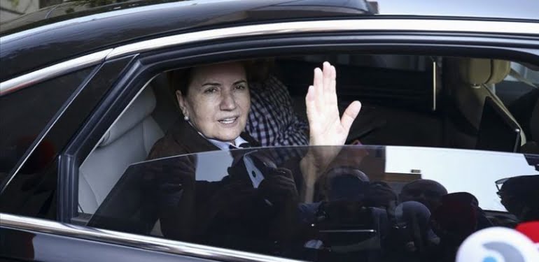 Akşener gözünü yeni partilere mi dikti?