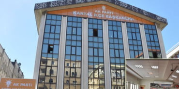 ak-parti-binasina-silahli-baskin-1427879000