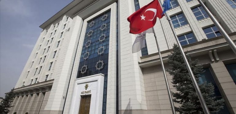 Davutoğlu’nun ‘mal varlığı’ restine AKP ne diyecek?