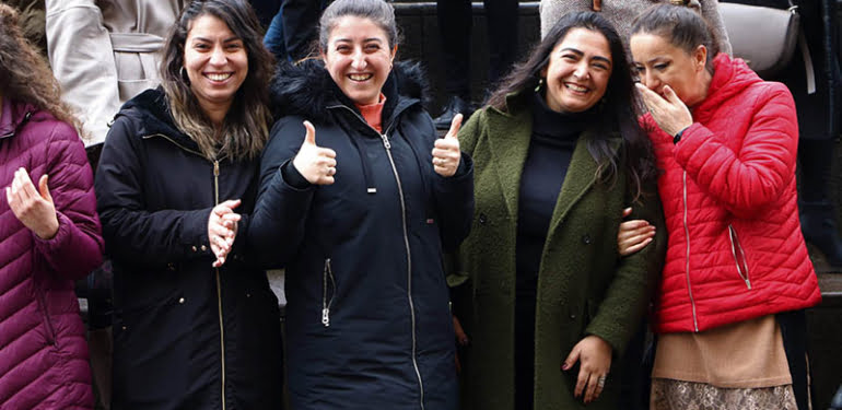 akademide-kadin-imzasi-erkekleri-de-sayica-gectiler-veryansintv-4
