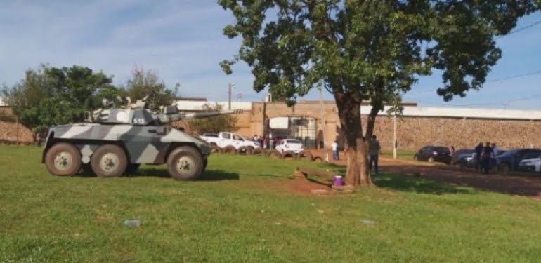 75 mahkûm Paraguay'dan Brezilya'ya tünel kazdı (DHA)