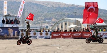 akrobasi-finalinde-mehmetcige-akrobatik-destek