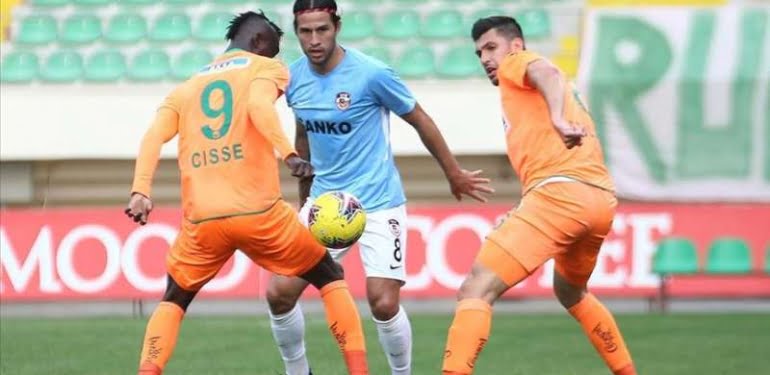 Alanyaspor sahasında kazandı