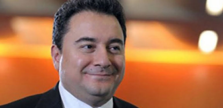 Ali Babacan parti kuruluşunu erteledi