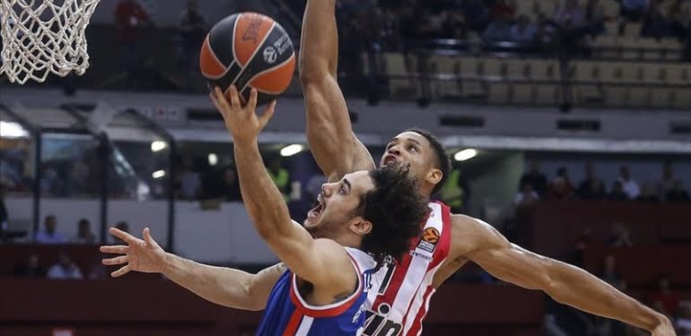 anadolu-efes-hic-zorlanmadi