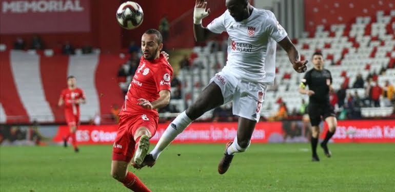 Antalya’da galip çıkmadı