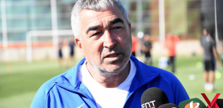 aybaba_biletini_kesti_takimda_gormek_istemiyoruz_1571931239_0652