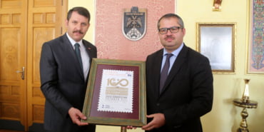 Azerbaycan'ın Ankara Büyükelçisi Hazar İbrahim (sağda), Si
