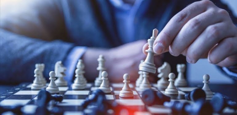 Azerbaycanlı satranç ustası Recebov dünya zirvesinde