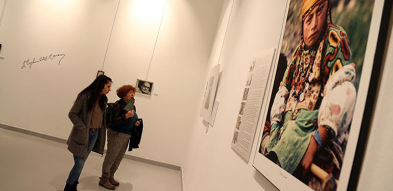 Ceyhun Atuf Kansu için fotoğraf sergisi