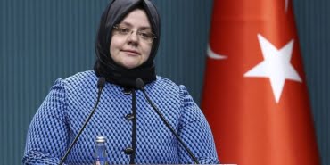 bakan-selcuk
