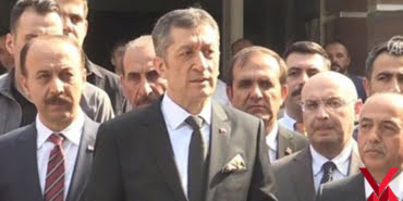 bakan-selcuktan-sinirda-egitime-ara-verilen-okullar-icin-aciklamaZYgFpgV9_0WddmQejyX3xg