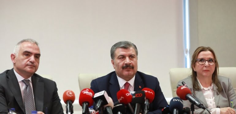 3 Bakan kameralar karşısına geçti: Risk ciddi!