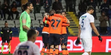 basaksehir-ilk-yariyi-ikinci-sirada-tamamladi