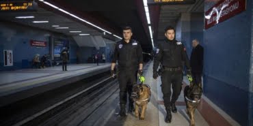baskent-metrosunun-sevimli-guvenlikcileri