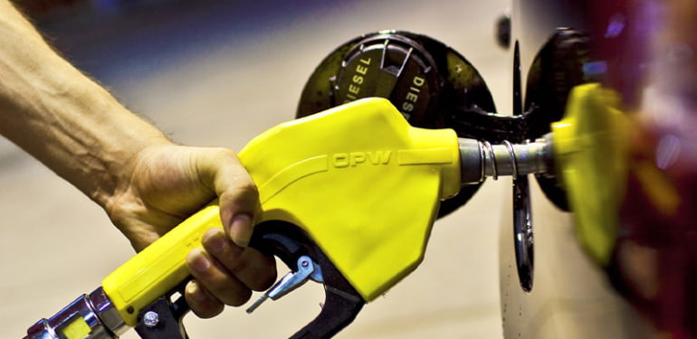 Motorine gece yarısı dev zam… Litre fiyatı 60 lirayı aştı!
