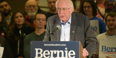 bernie-sanders-bae-yonetimini-diktatorlukle-sucladi
