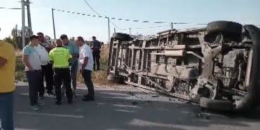 beylikduzunde-ogrenci-servisi-devrildi-2-_5992_dhaphoto1-e1568270208694