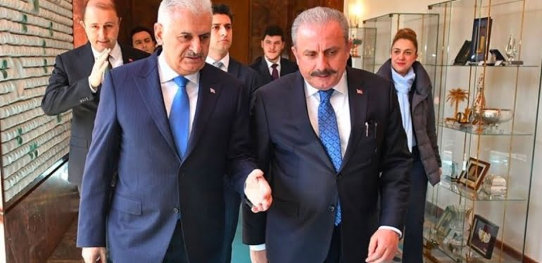 ‘AKP’de Binali Yıldırım-Mustafa Şentop bölünmesi var’