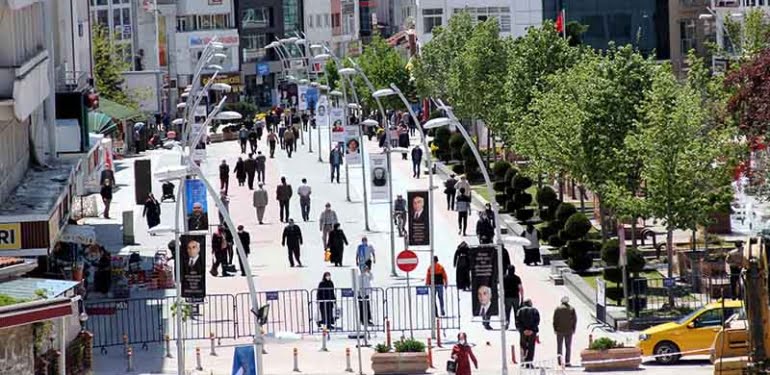 boluda-sokaga-maskesiz-cikmak-yasaklandi_3996_dhaphoto1