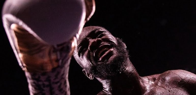 Bronz bombacı Muhammed Ali’ye yetişti