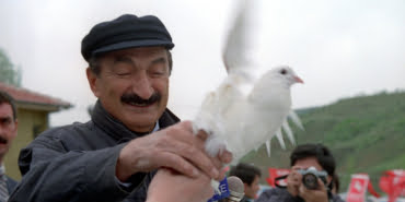 5 Kasım 2006 yılında vefat eden eski Başbakan Bülent Ecevit