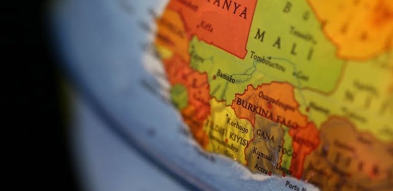 burkina-faso-daki-cami-saldirisinda-can-kayiplari-artiyor
