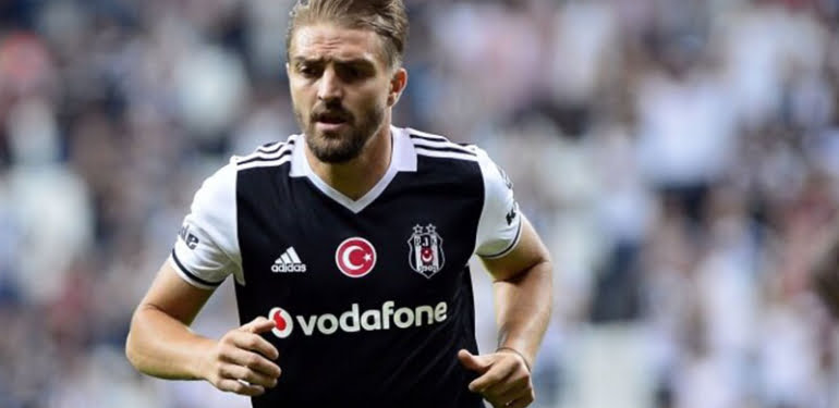 Beşiktaşlı Caner Erkin korona test sonucunu paylaştı