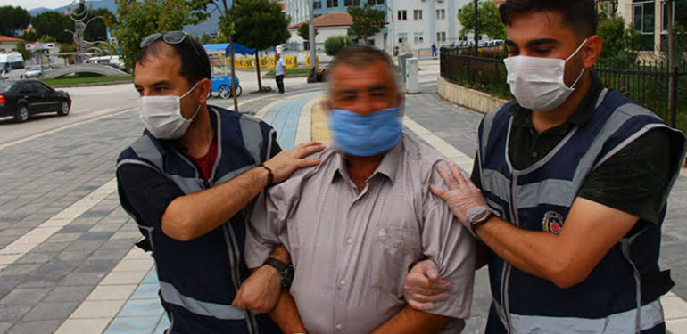 2 erkek çocuğu taciz eden sapıktan gazetecilere şok sözler