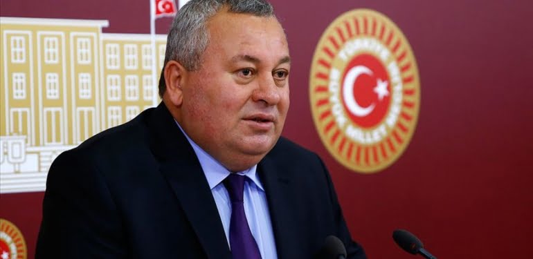 MHP’li vekilden Cumhur İttifakı’na ters açıklama: Bülent Arınç MHP düşmanıdır