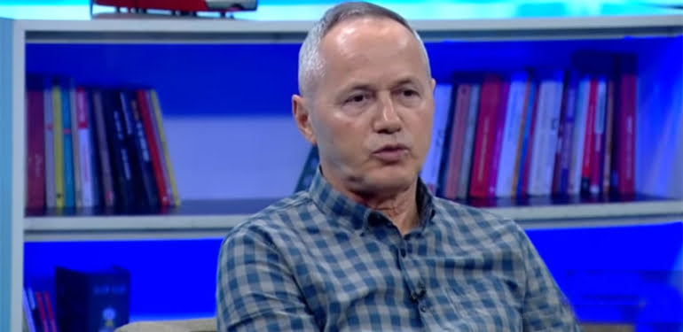 Galatasaray’a efsane futbolcusundan ağır sözler